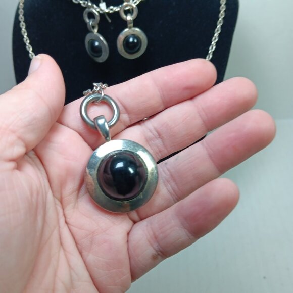 Vtg Sterling?? Untested Natural Hematite Oval Pendant on Rope Chain And Earrings - Picture 4 of 7